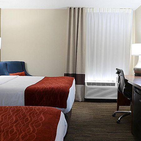 Comfort Inn University Durham - Chapel Hill Экстерьер фото