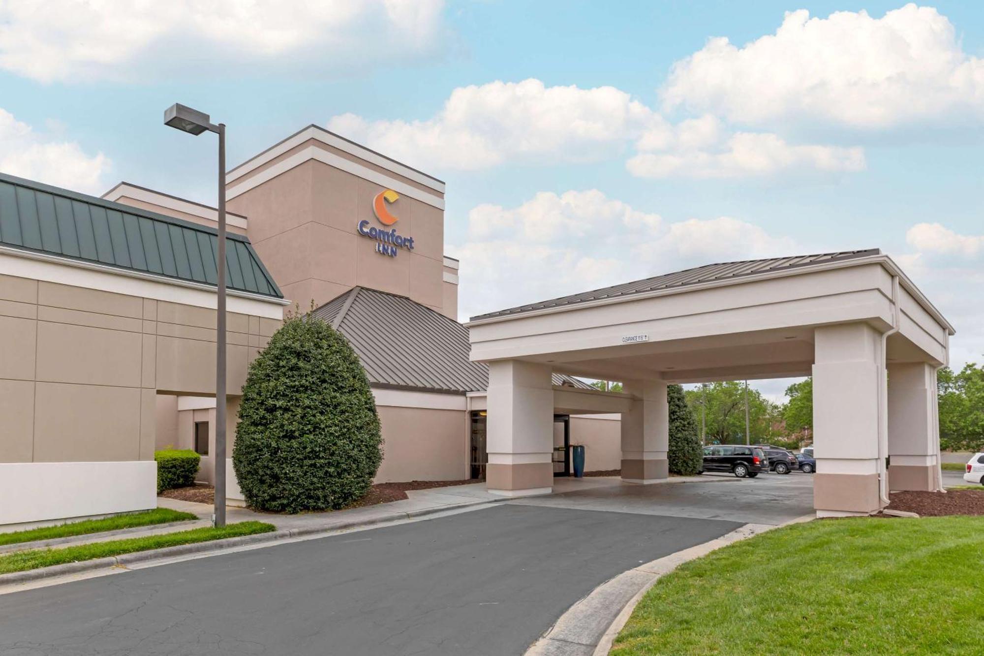 Comfort Inn University Durham - Chapel Hill Экстерьер фото