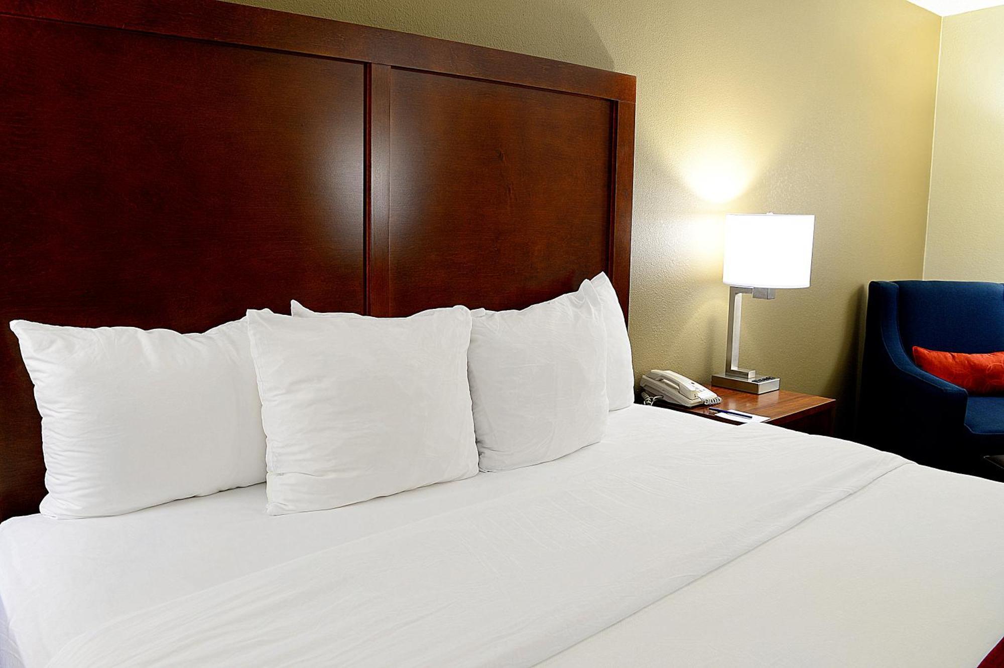 Comfort Inn University Durham - Chapel Hill Экстерьер фото